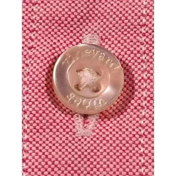 VINEYARD VINES COLOR BLOCK WHALE SHIRT - Picture 3 of 5